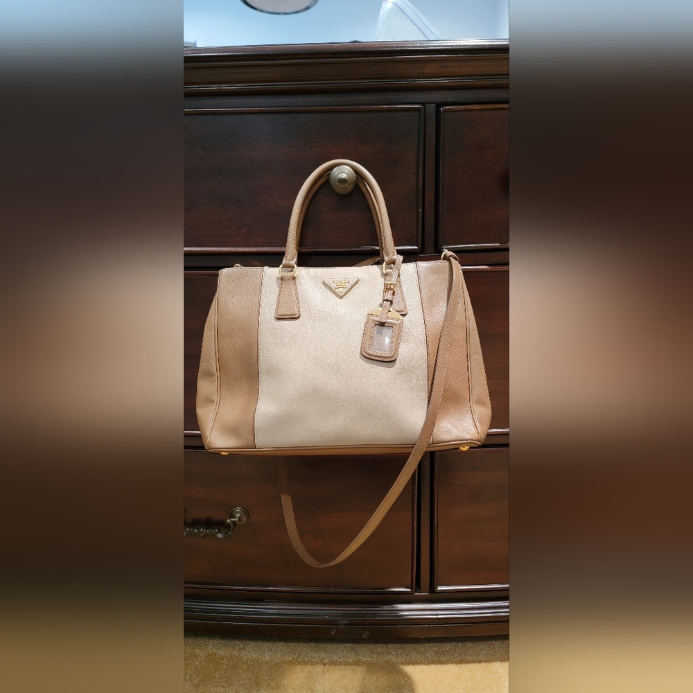 PRADA 2 Tone Saffiano Lux Double Zipper Tote
